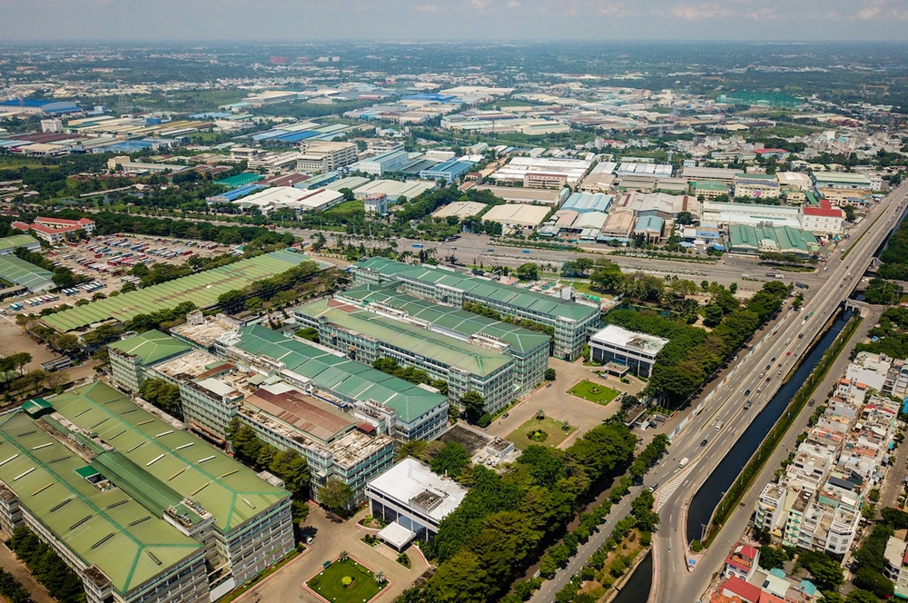 Khu công nghiệp Tân Tạo thuộc quận Bình Tân, nơi tập trung hàng trăm công ty sản xuất trong và ngoài nước.